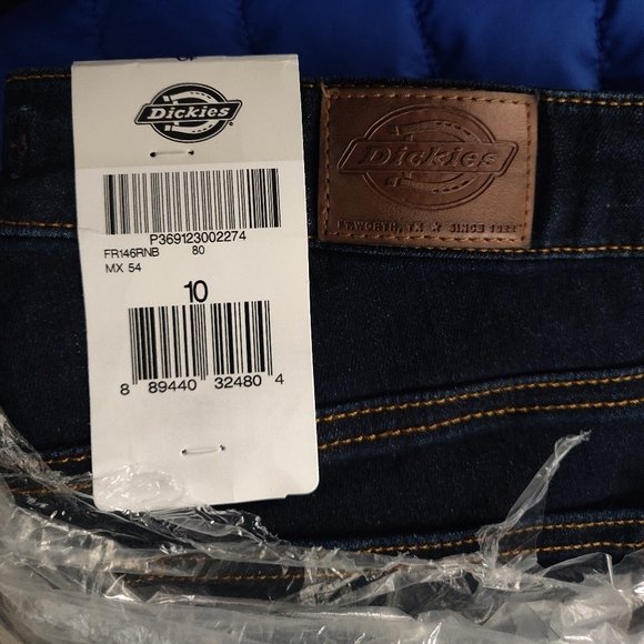 Dickies Women's Perfect Shape Denim Bermuda Shorts Size 10 - Picture 4 of 6